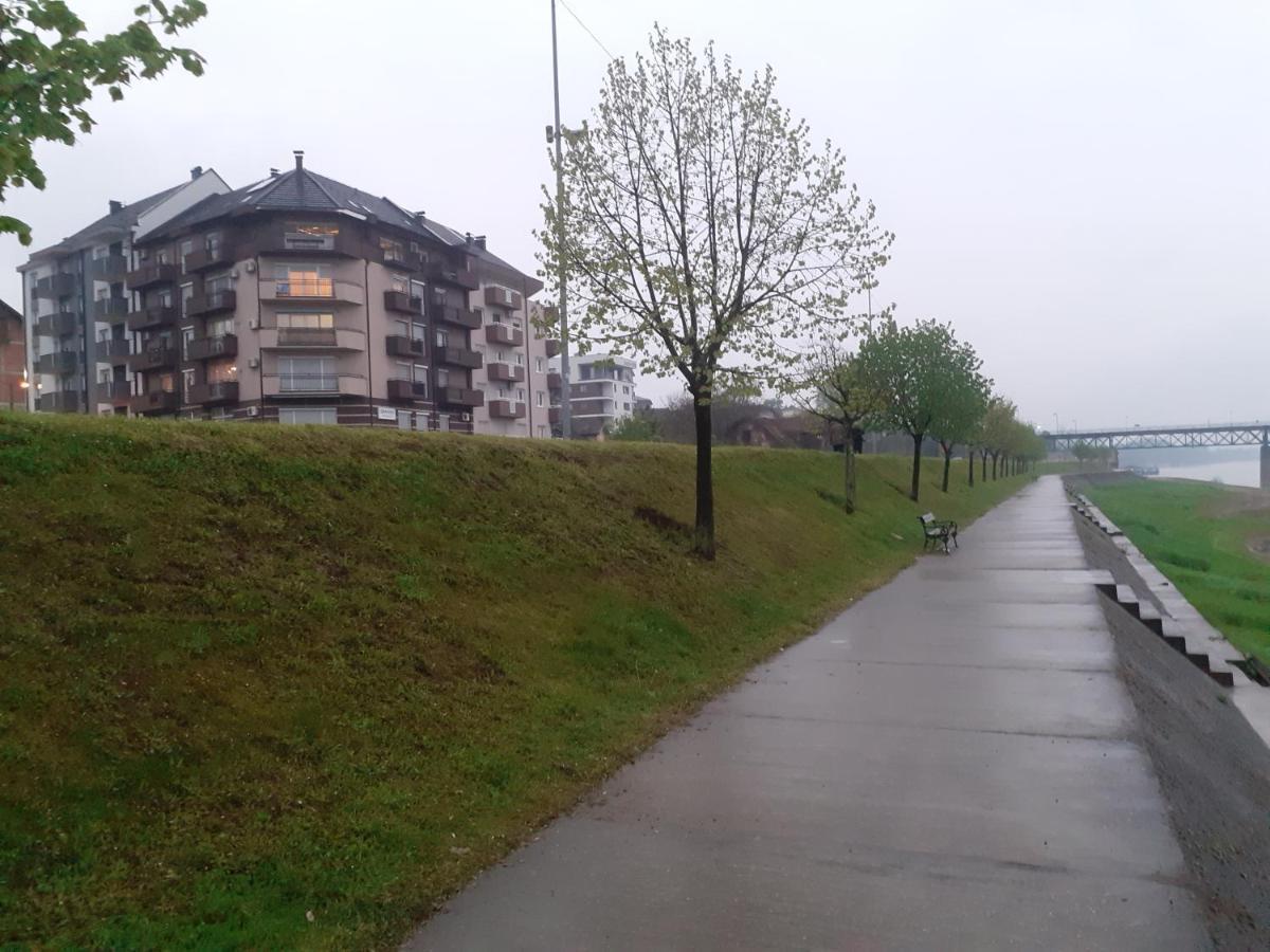 Apartment Setaliste Brčko Exterior foto
